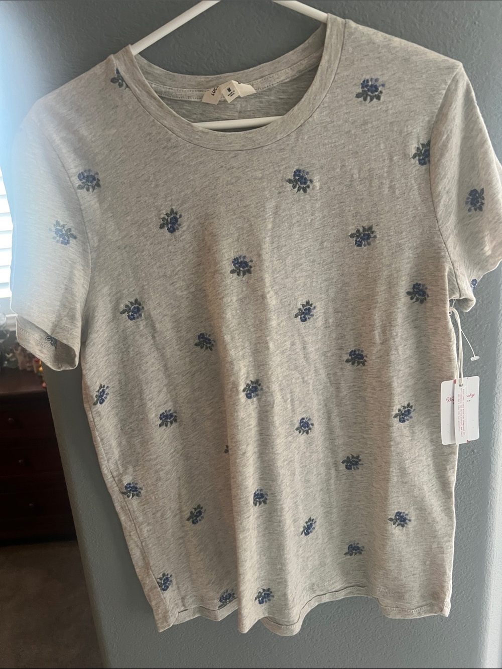 Lucky Brand Gray Short Sleeve Tee with Blue Floral Motif